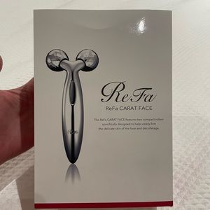 New ReFa Carat Face Roller Silver